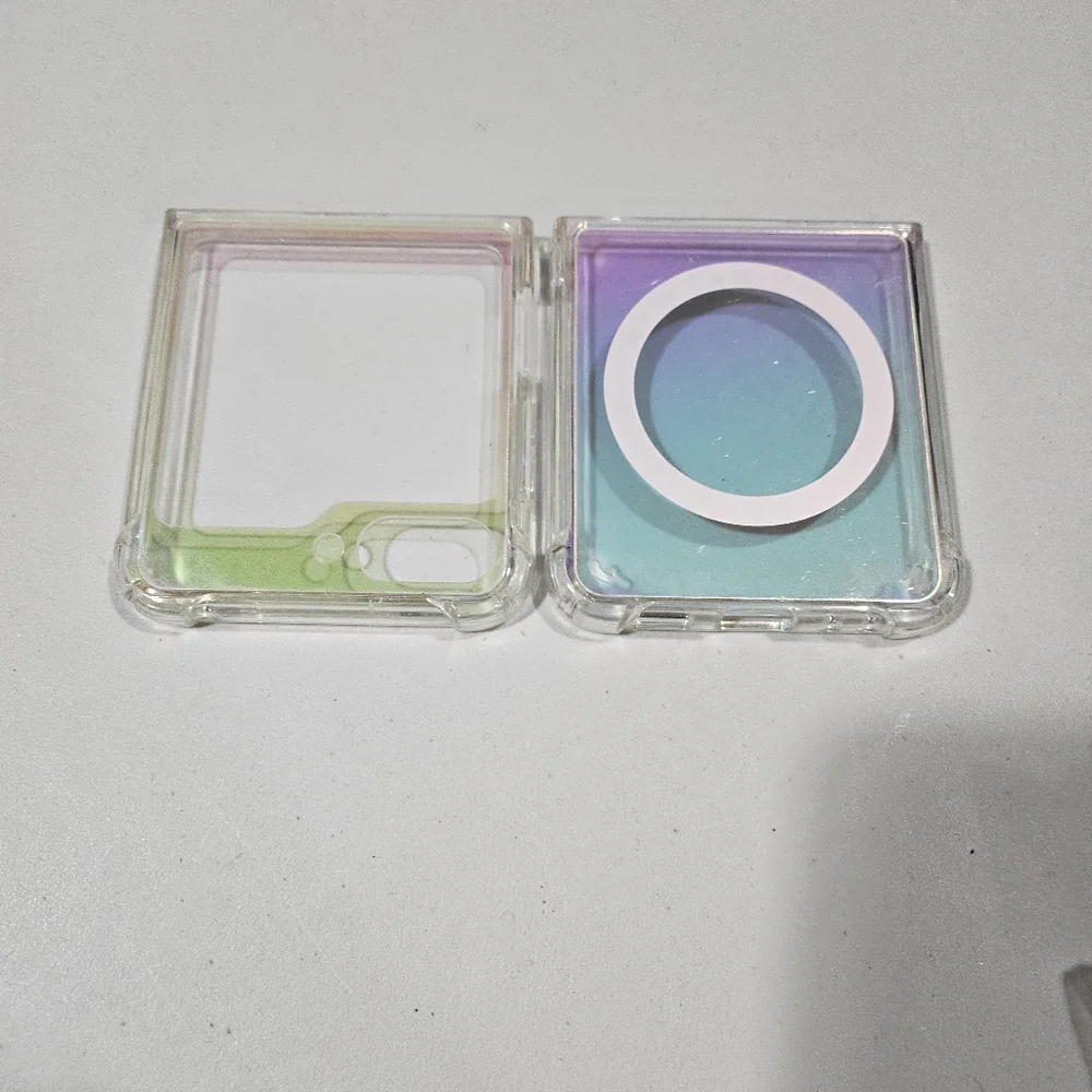 NWT Iridescent With Mag Safe Phone Cover for Samsung Flip 5